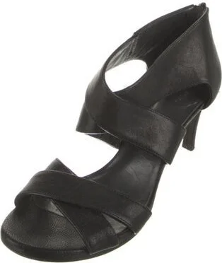 Stuart Weitzman - Image 2