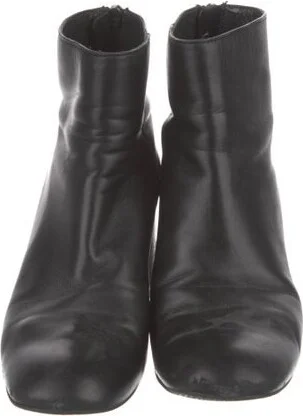 Stuart Weitzman - Image 2