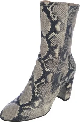 Stuart Weitzman - Image 2