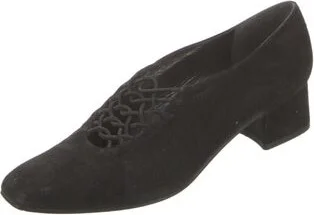 Stuart Weitzman - Image 2