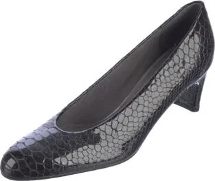 Stuart Weitzman - Image 2