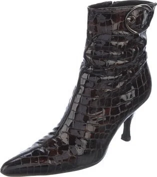 Stuart Weitzman - Image 2