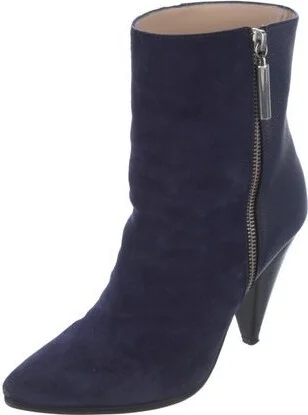 Stuart Weitzman - Image 2