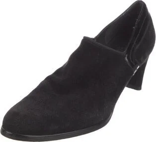 Stuart Weitzman - Image 2