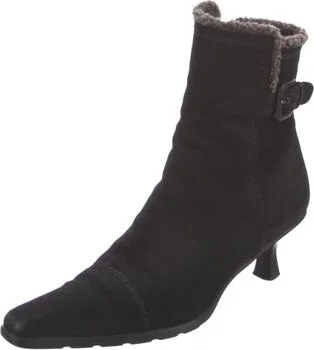 Stuart Weitzman - Image 2