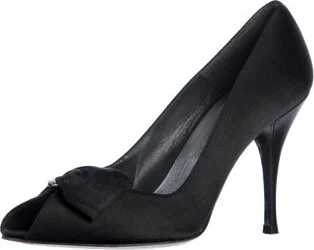 Stuart Weitzman - Image 2