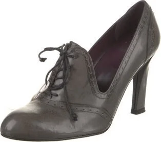 Stuart Weitzman - Image 2