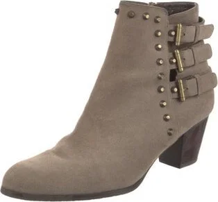 Stuart Weitzman - Image 2