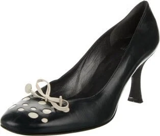 Stuart Weitzman - Image 2