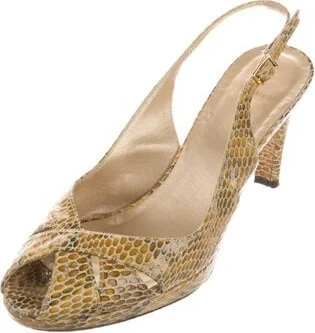 Stuart Weitzman - Image 2