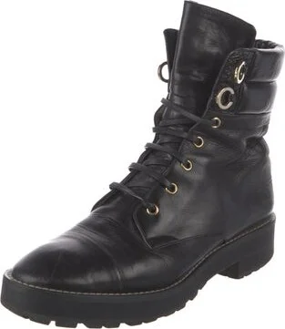 Stuart Weitzman - Image 2