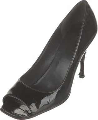 Stuart Weitzman - Image 2