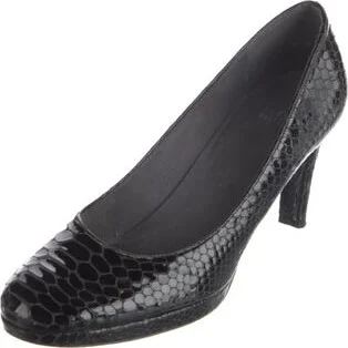 Stuart Weitzman - Image 2