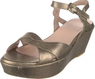 Stuart Weitzman - Image 2