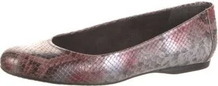 Stuart Weitzman - Image 2
