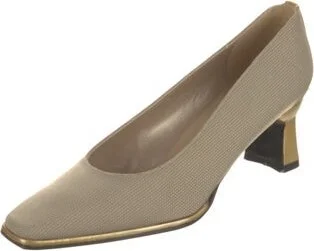 Stuart Weitzman - Image 2