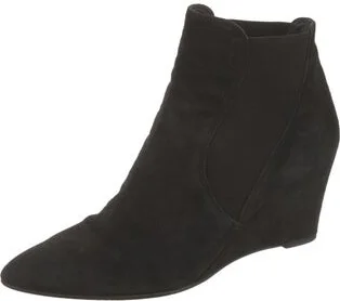 Stuart Weitzman - Image 2