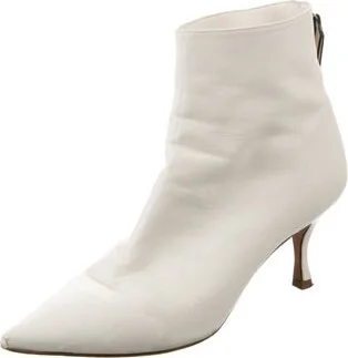 Stuart Weitzman - Image 2