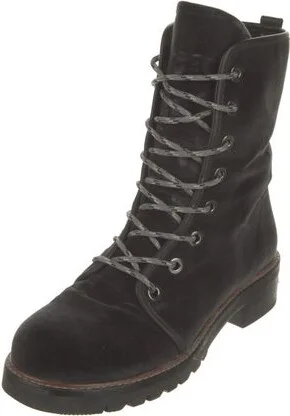 Stuart Weitzman - Image 2