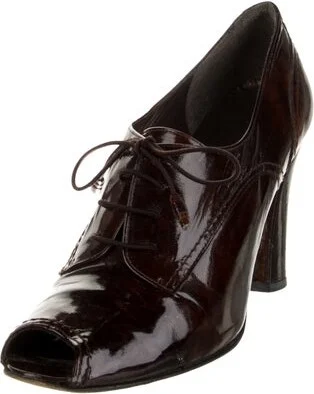 Stuart Weitzman - Image 2