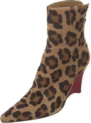 Stuart Weitzman - Image 2