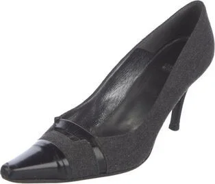 Stuart Weitzman - Image 2