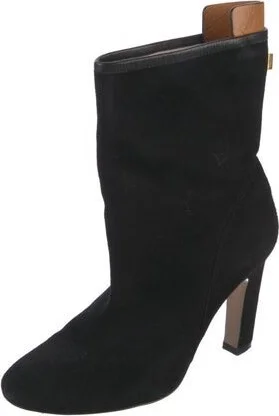 Stuart Weitzman - Image 2