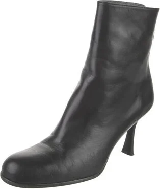 Stuart Weitzman - Image 2