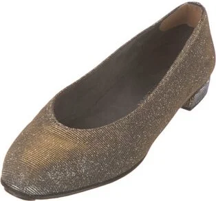 Stuart Weitzman - Image 2