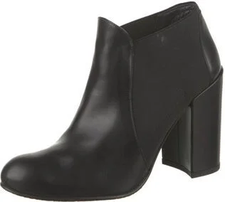 Stuart Weitzman - Image 2