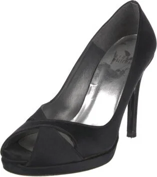 Stuart Weitzman - Image 2