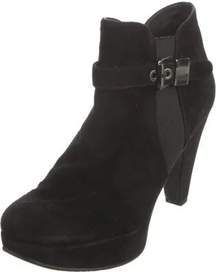 Stuart Weitzman - Image 2