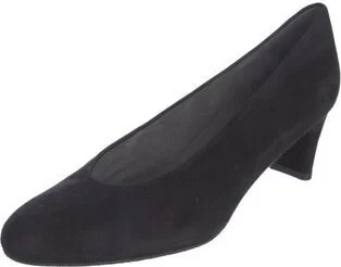 Stuart Weitzman - Image 2