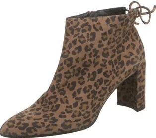 Stuart Weitzman - Image 2