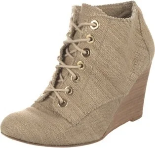 Stuart Weitzman - Image 2