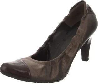 Stuart Weitzman - Image 2