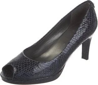 Stuart Weitzman - Image 2
