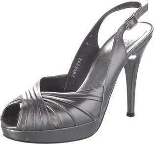 Stuart Weitzman - Image 2