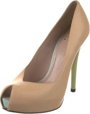 Stuart Weitzman - Image 2