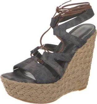 Stuart Weitzman - Image 2