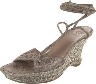 Stuart Weitzman - Image 2