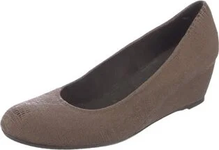 Stuart Weitzman - Image 2