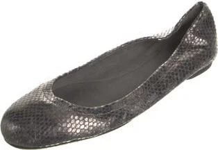 Stuart Weitzman - Image 2