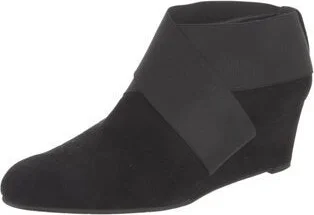 Stuart Weitzman - Image 2