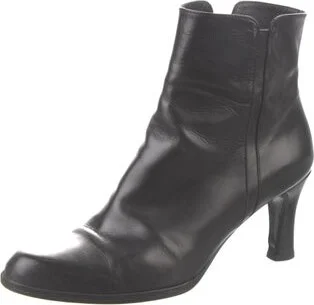 Stuart Weitzman - Image 2