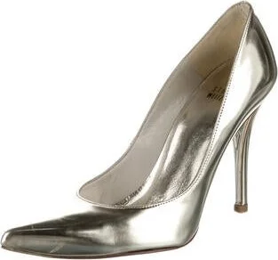 Stuart Weitzman - Image 2