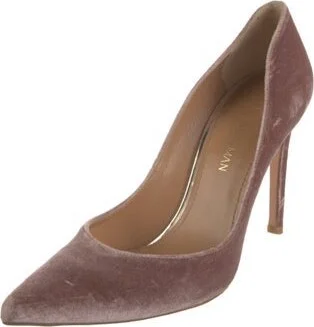 Stuart Weitzman - Image 2
