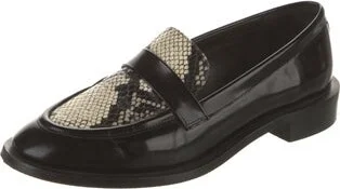 Stuart Weitzman - Image 2