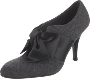 Stuart Weitzman - Image 2