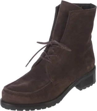 Stuart Weitzman - Image 2